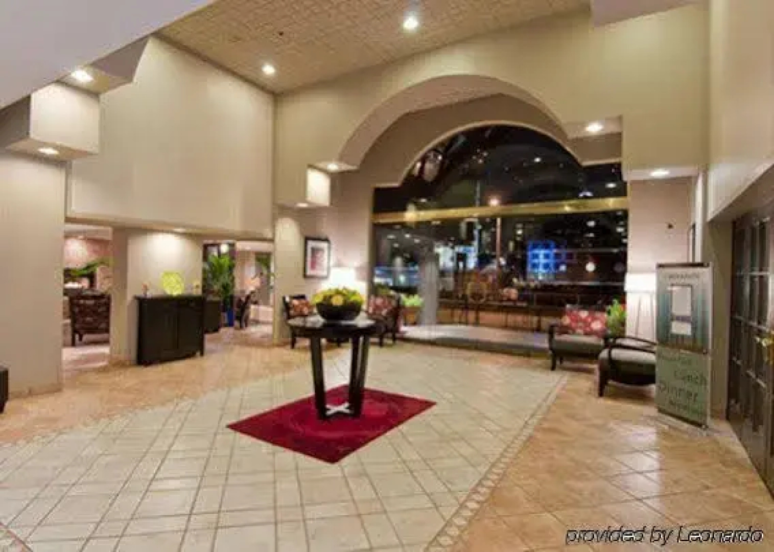 Quality Hotel Downtown-Inn at False Creek