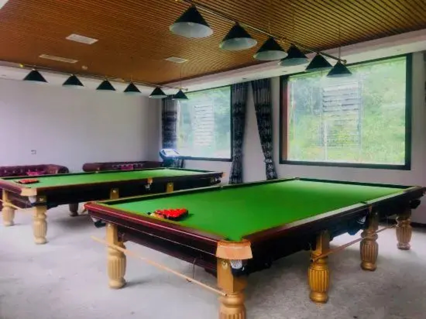 Hailuogou Mulin Sencun Hotel