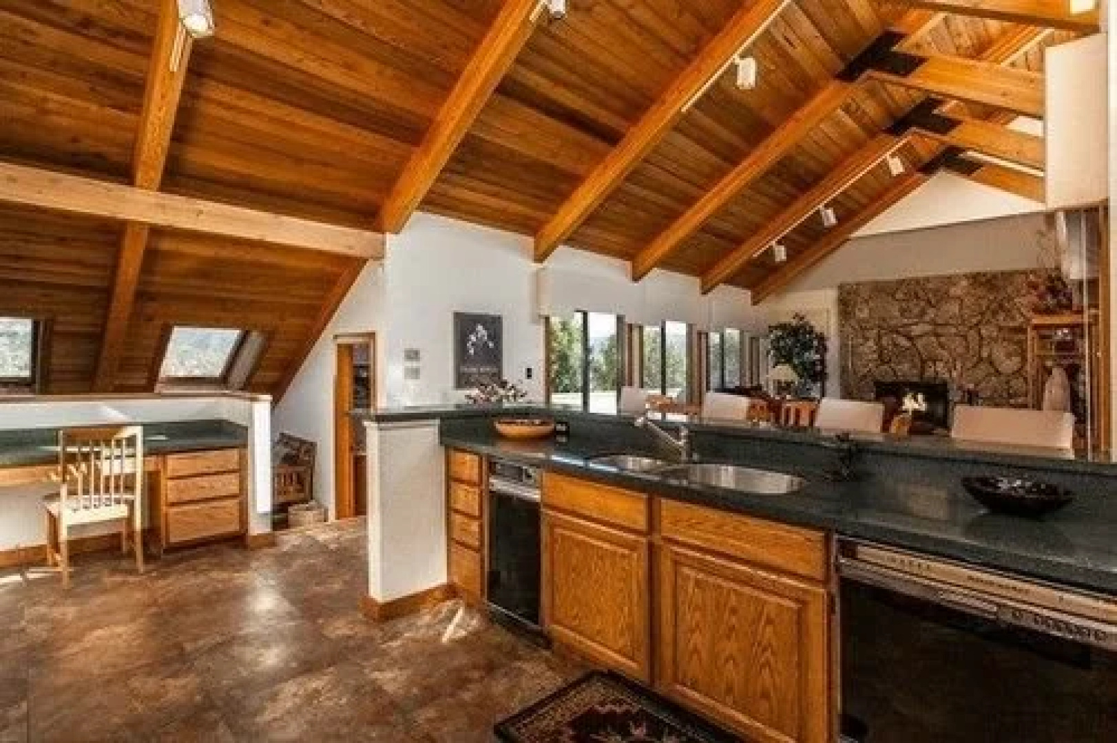 Northridge Hideaway By First Choice Property Management