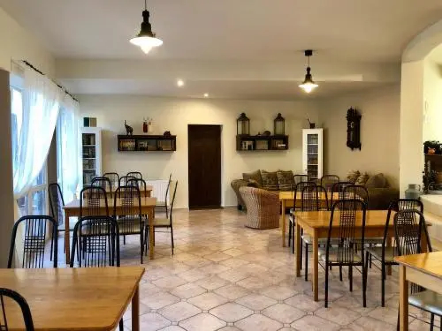 Guest House Atrium Vendégház
