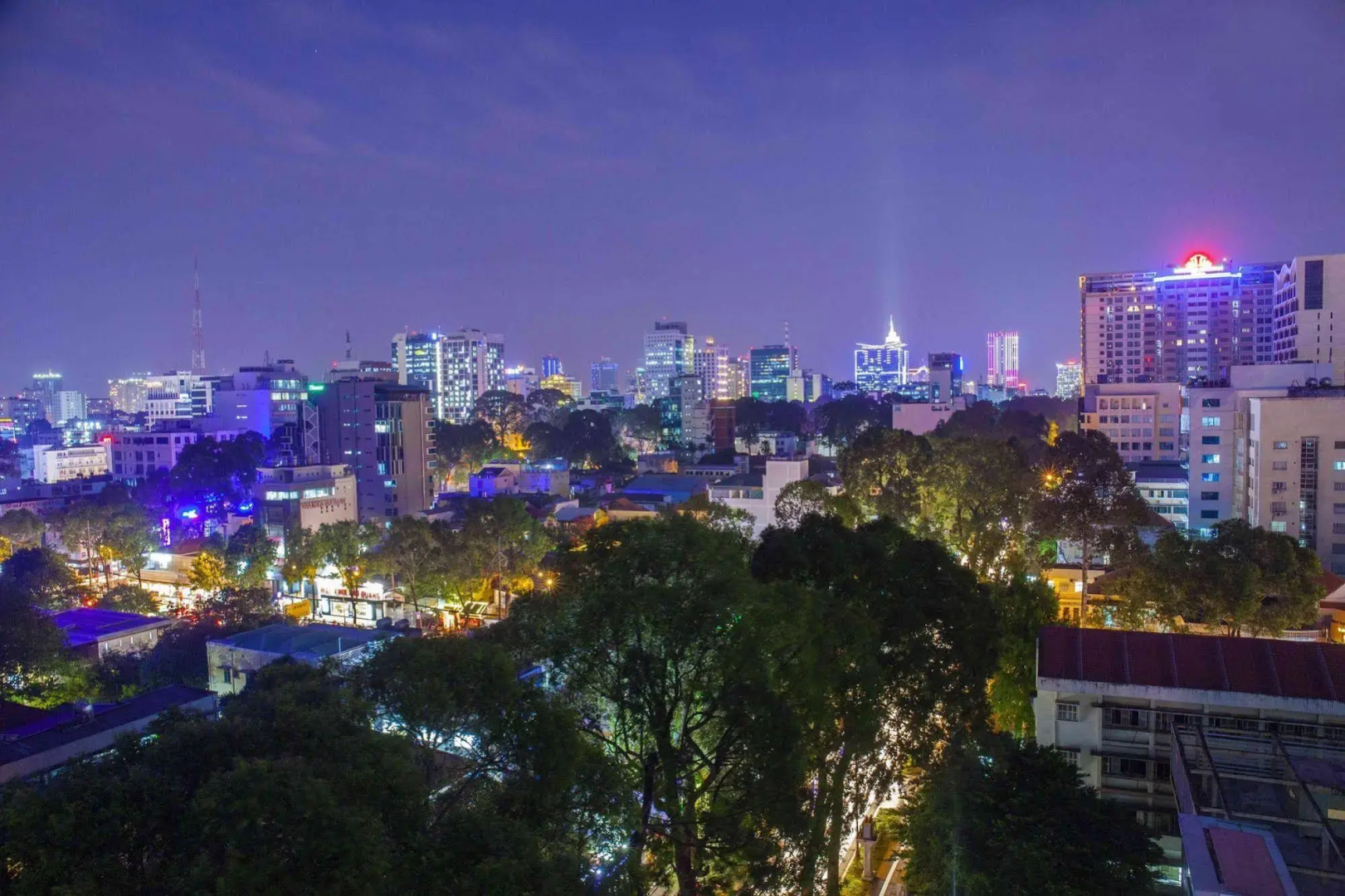 EMM Hotel Saigon