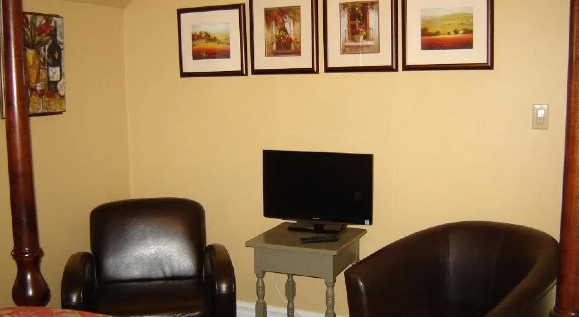 Ravenwood Bed and Breakfast