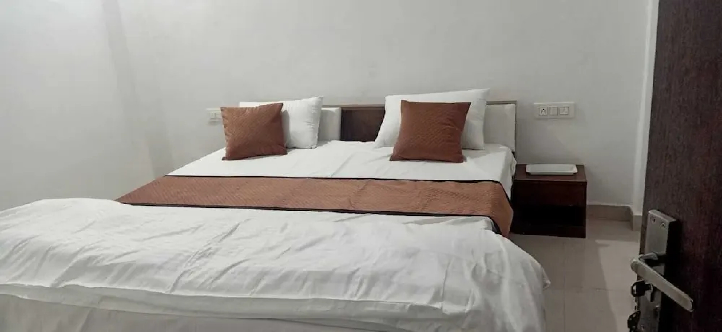 Brajdham Hotel Barsana