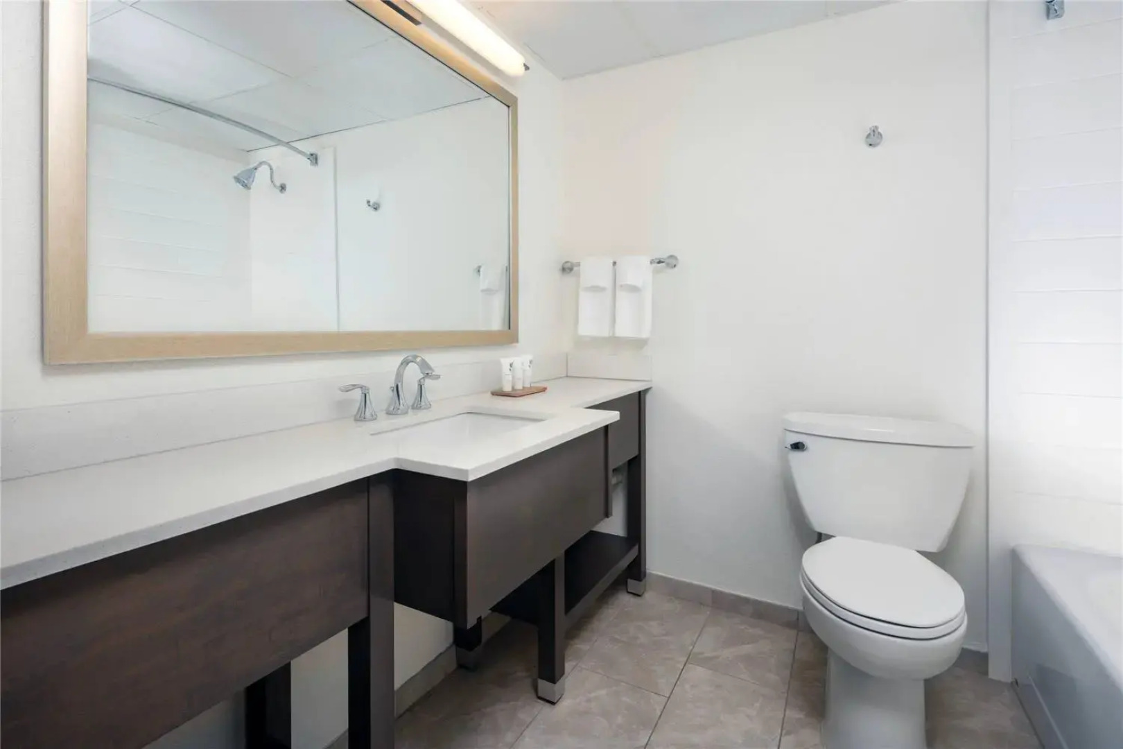 Country Inn & Suites by Radisson Asheville Downtown Tunnel Road