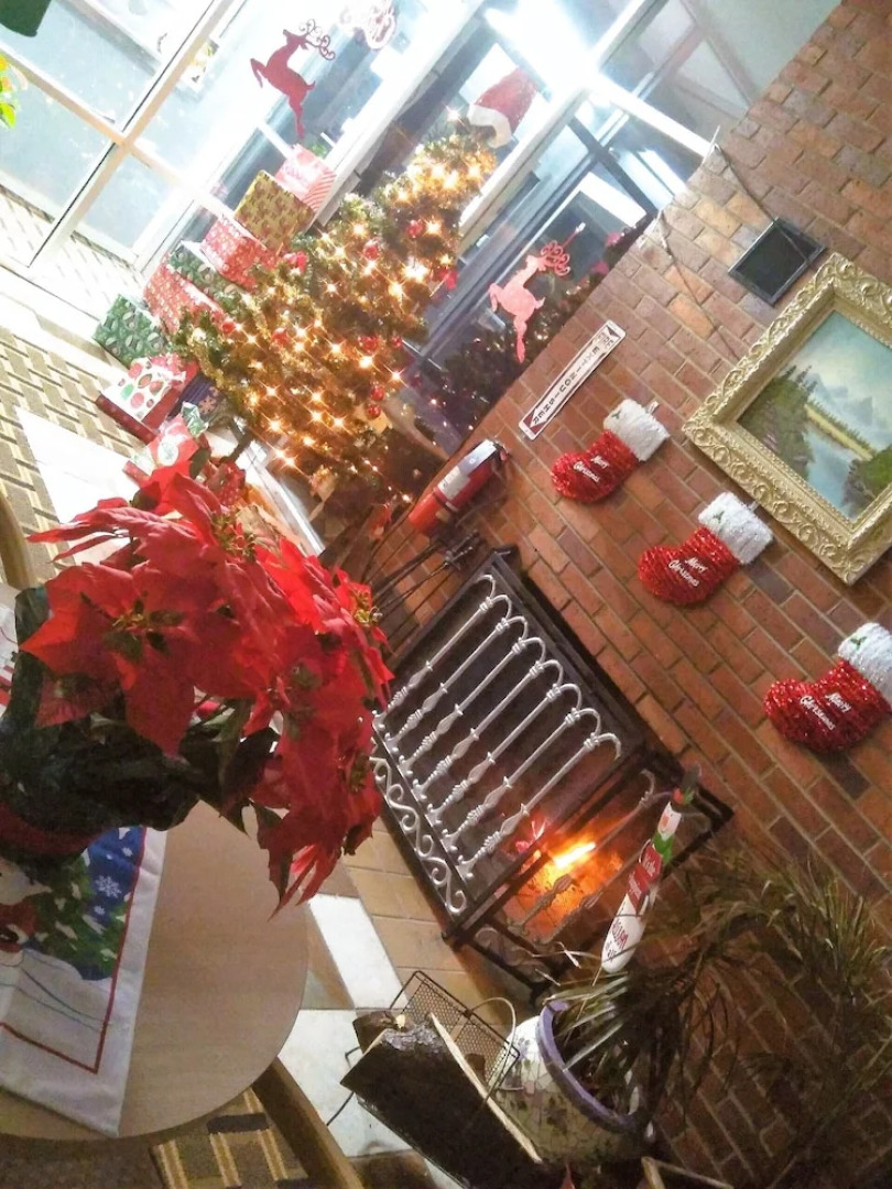 Grand View Plaza Inn & Suites