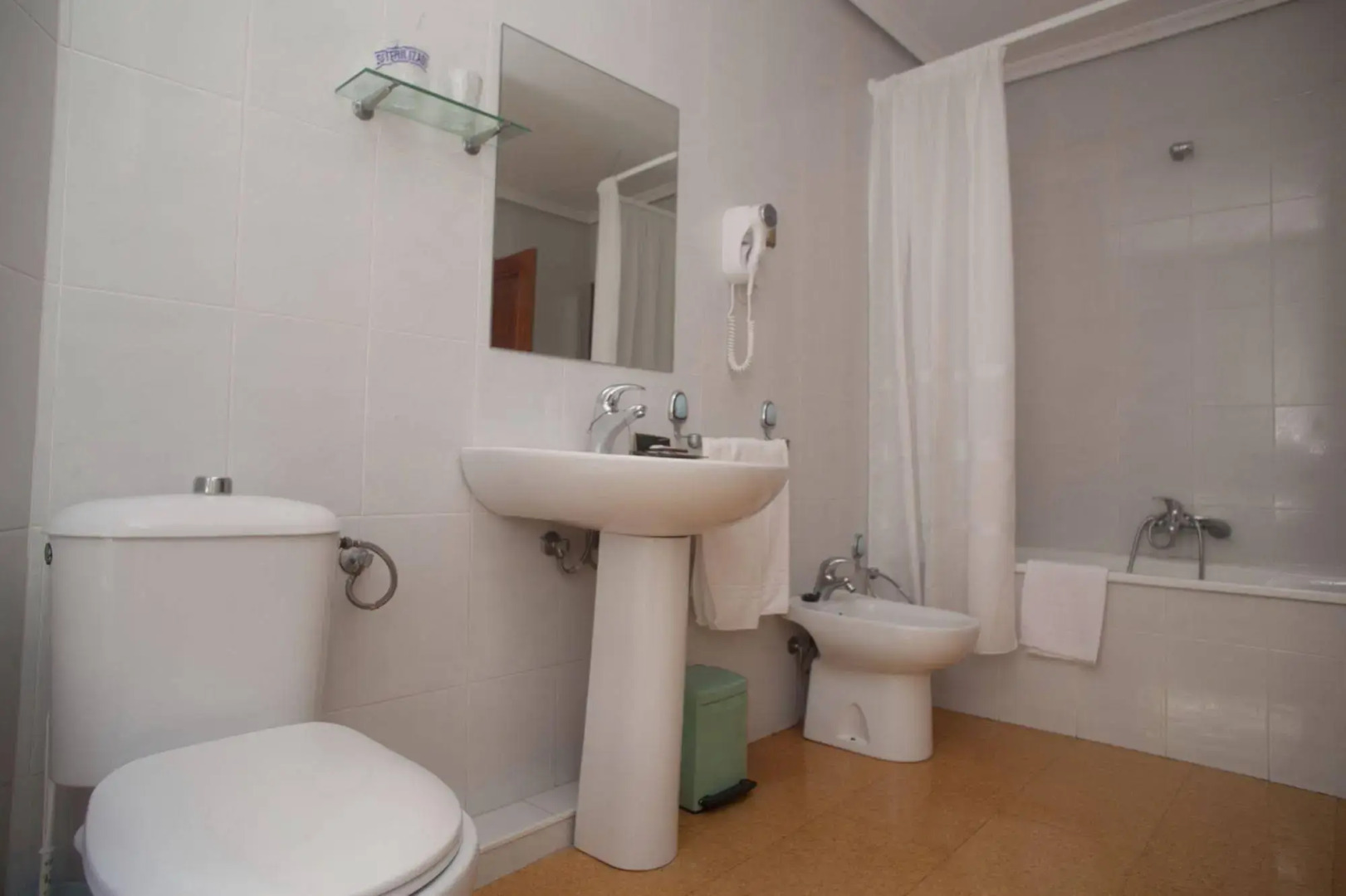 Hospedium Hotel La Marina