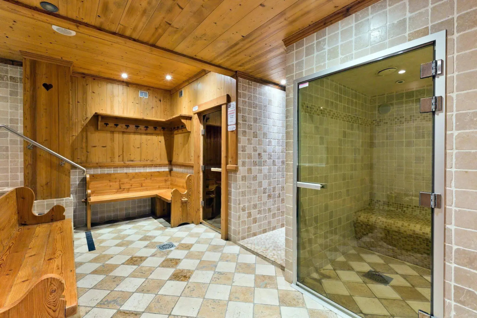 Hôtel La Croix Saint Maurice