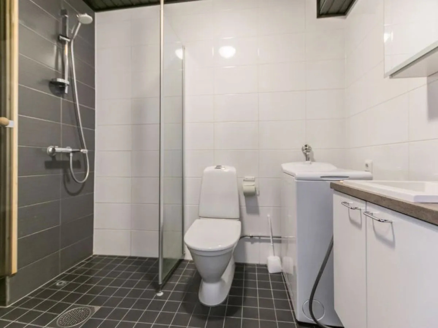 Skivillas 61 ukkohalla (b10)