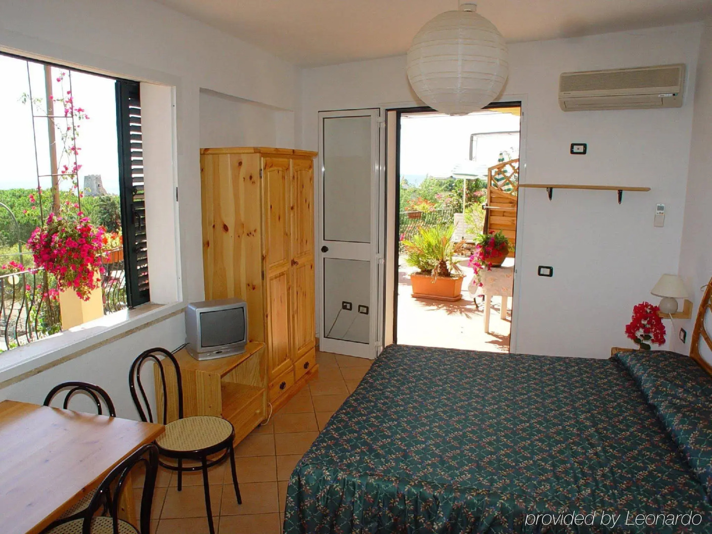 Aparthotel Domus De Janas Sul Mare