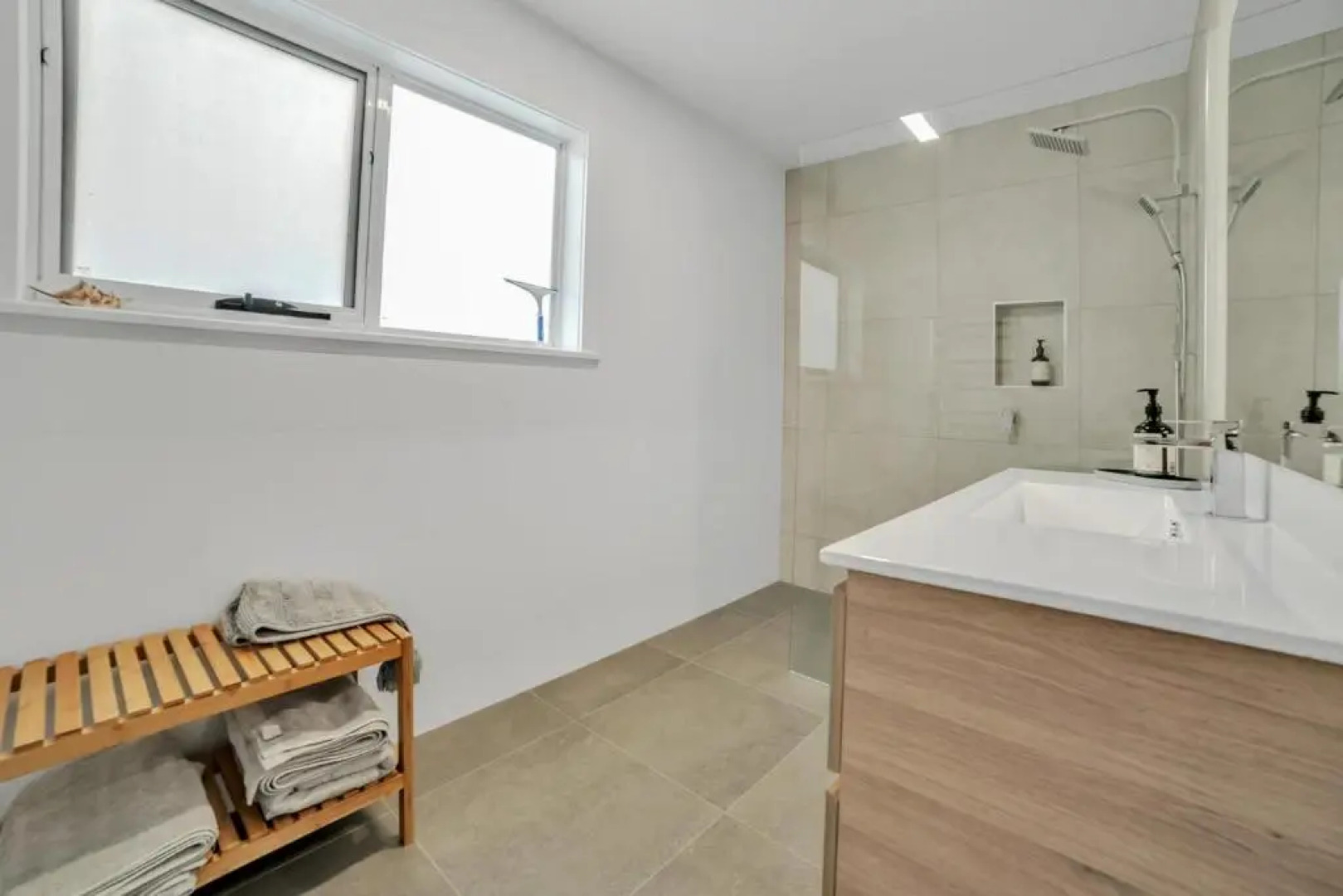 Beach House on Bentley