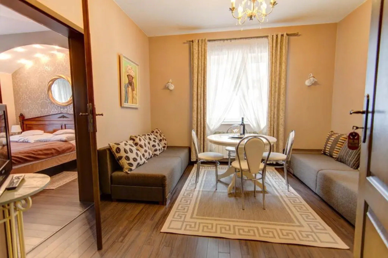 Willa Lubicz Apartamenty Rodzinne w Krynicy Zdroju