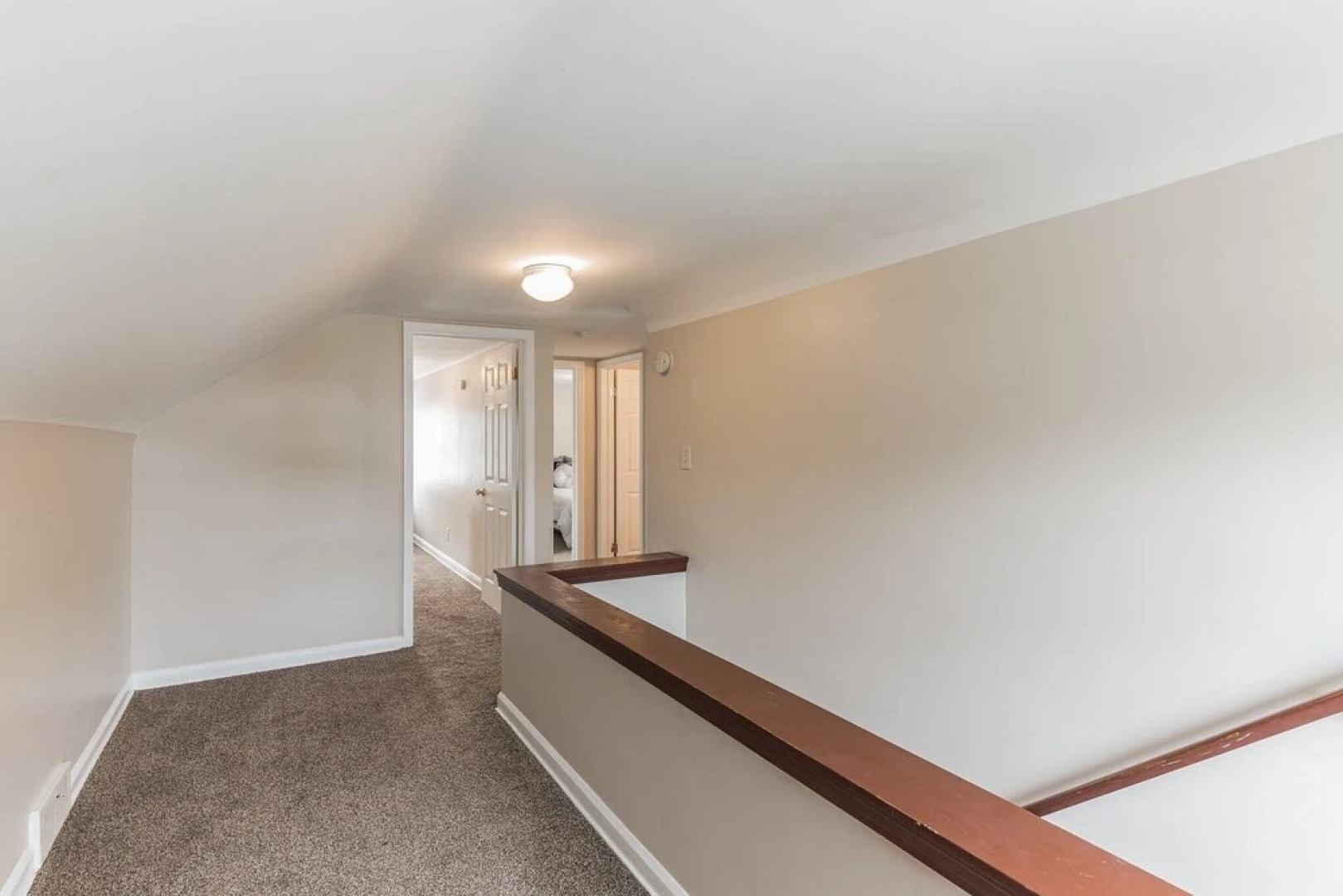 Beautiful 4 Br Home In Lovely Neighborhood - Walk To Pro Football Hof! 4 Bedroom Home by Redawning