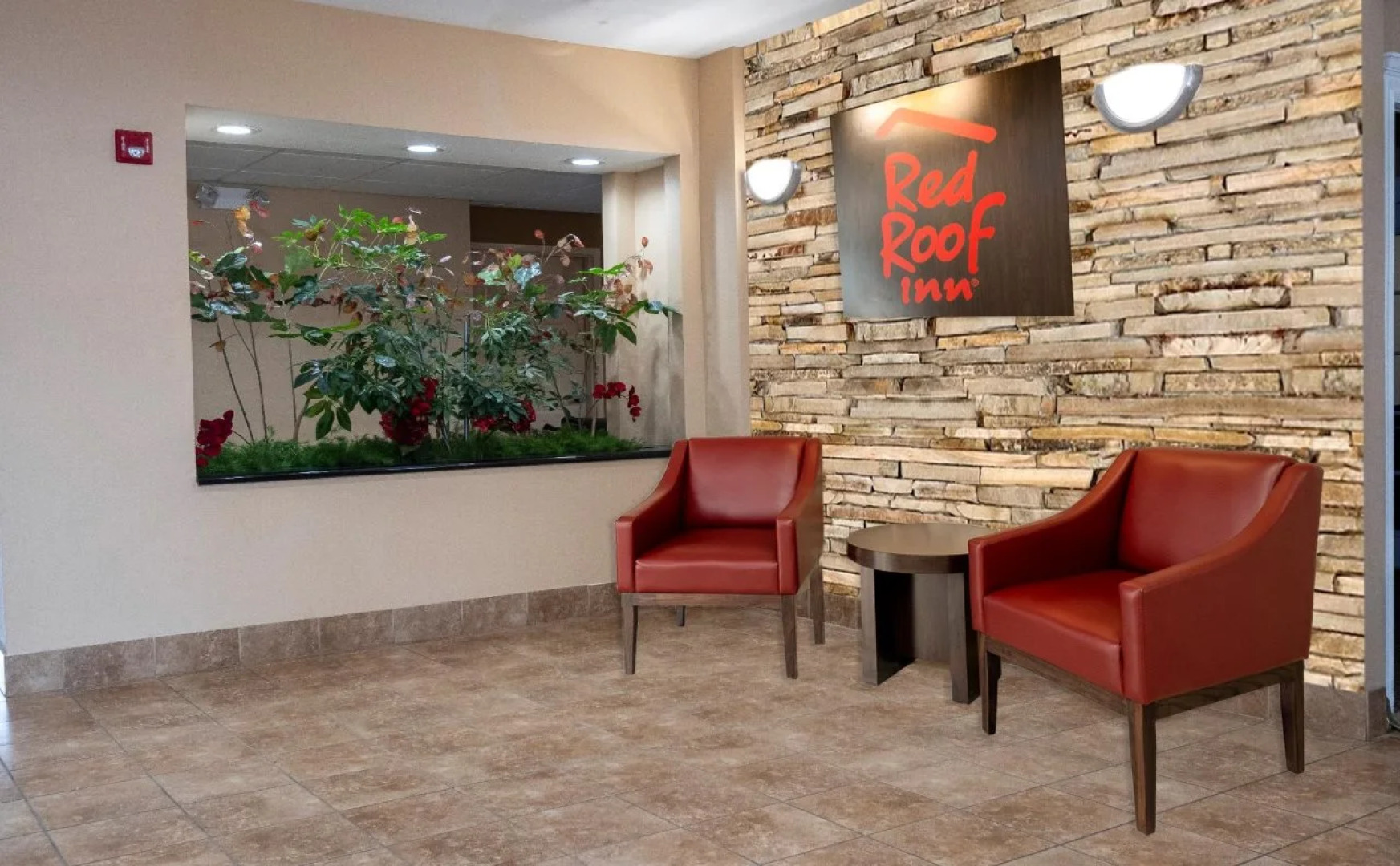 Saffron Inn & Suites