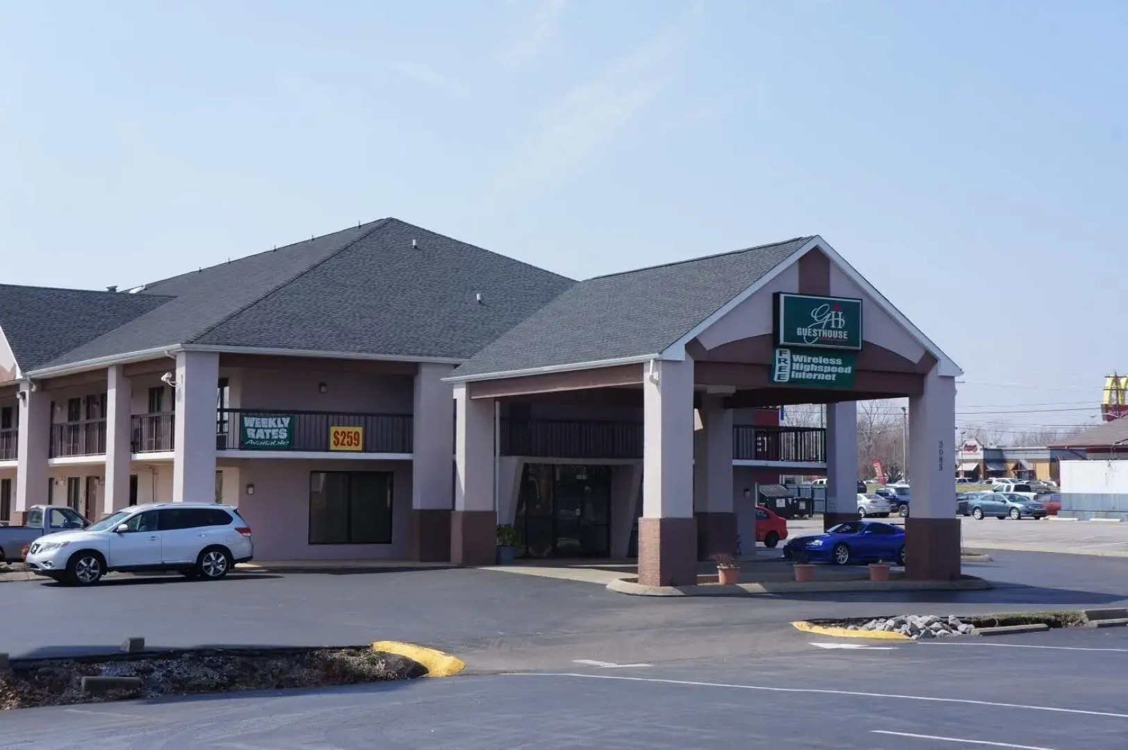 GuestHouse Inn Clarksville