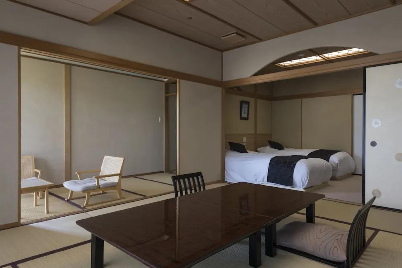 1000 Years of Tradition - Akiu Onsen Sakan