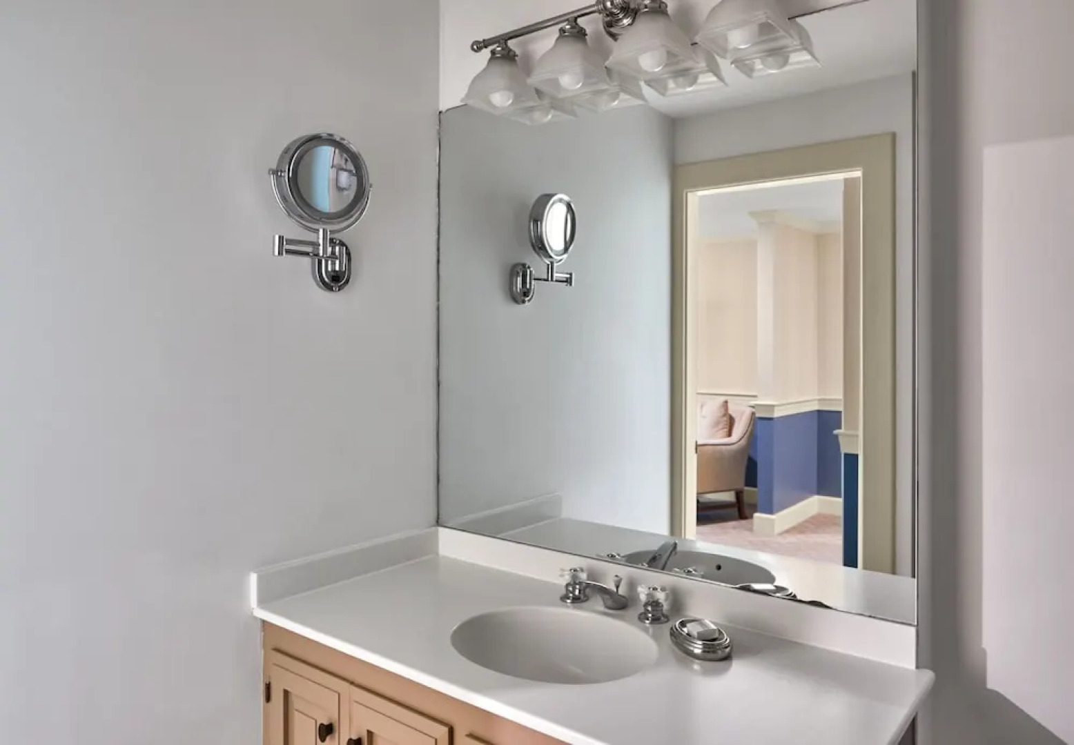 Cape Arundel Inn - Club House