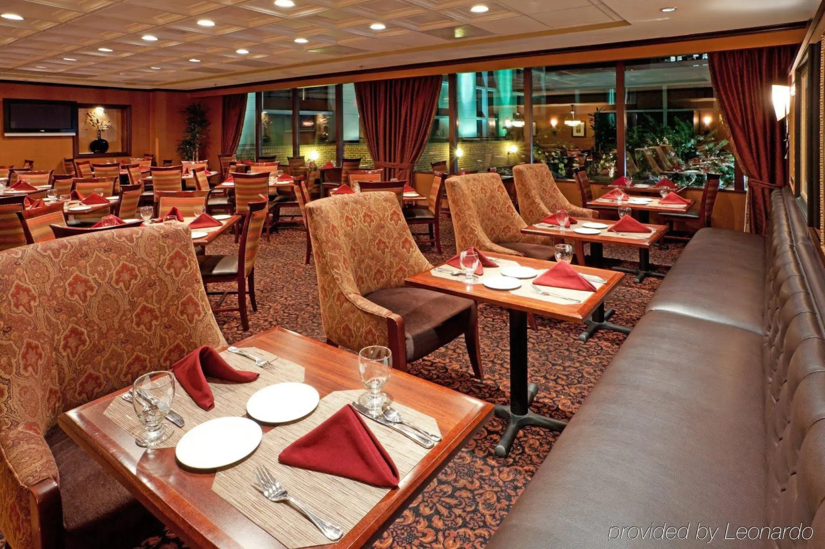 Doubletree by Hilton McLean Tysons