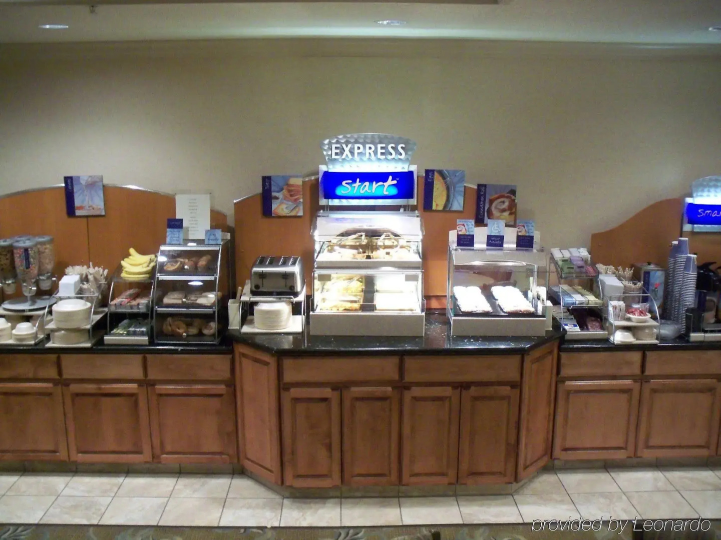 Holiday Inn Express Hotel & Suites Conroe I-45 North by IHG