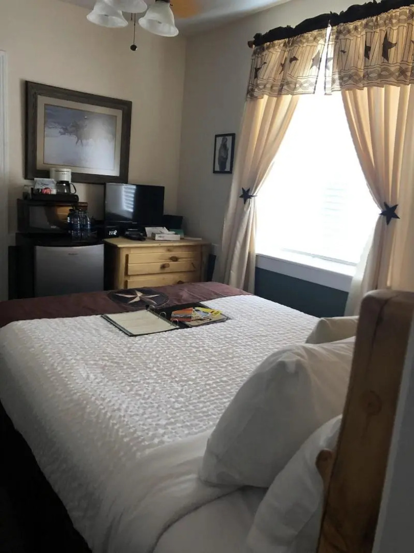 The Bent Elbow Hotel