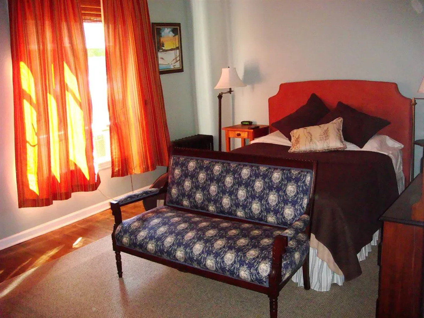 Brambles Inn & Gardens