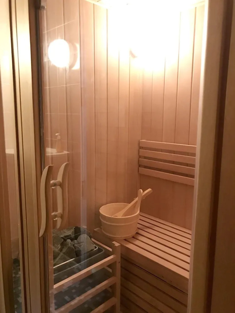 House With 4 Bedrooms in Guipry, With Indoor Pool, Enclosed Garden and