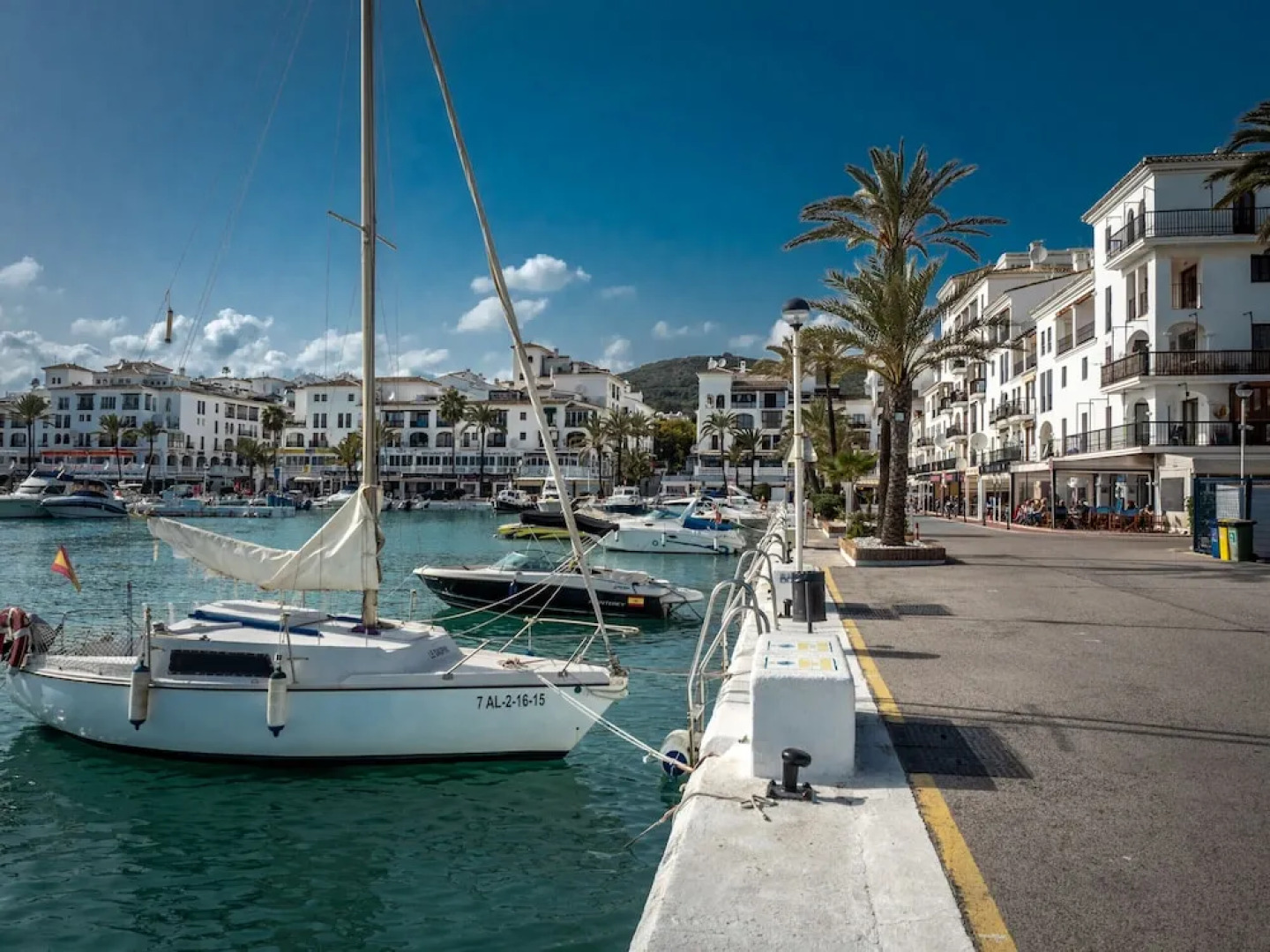 2051-New 3 bedrooms on golf