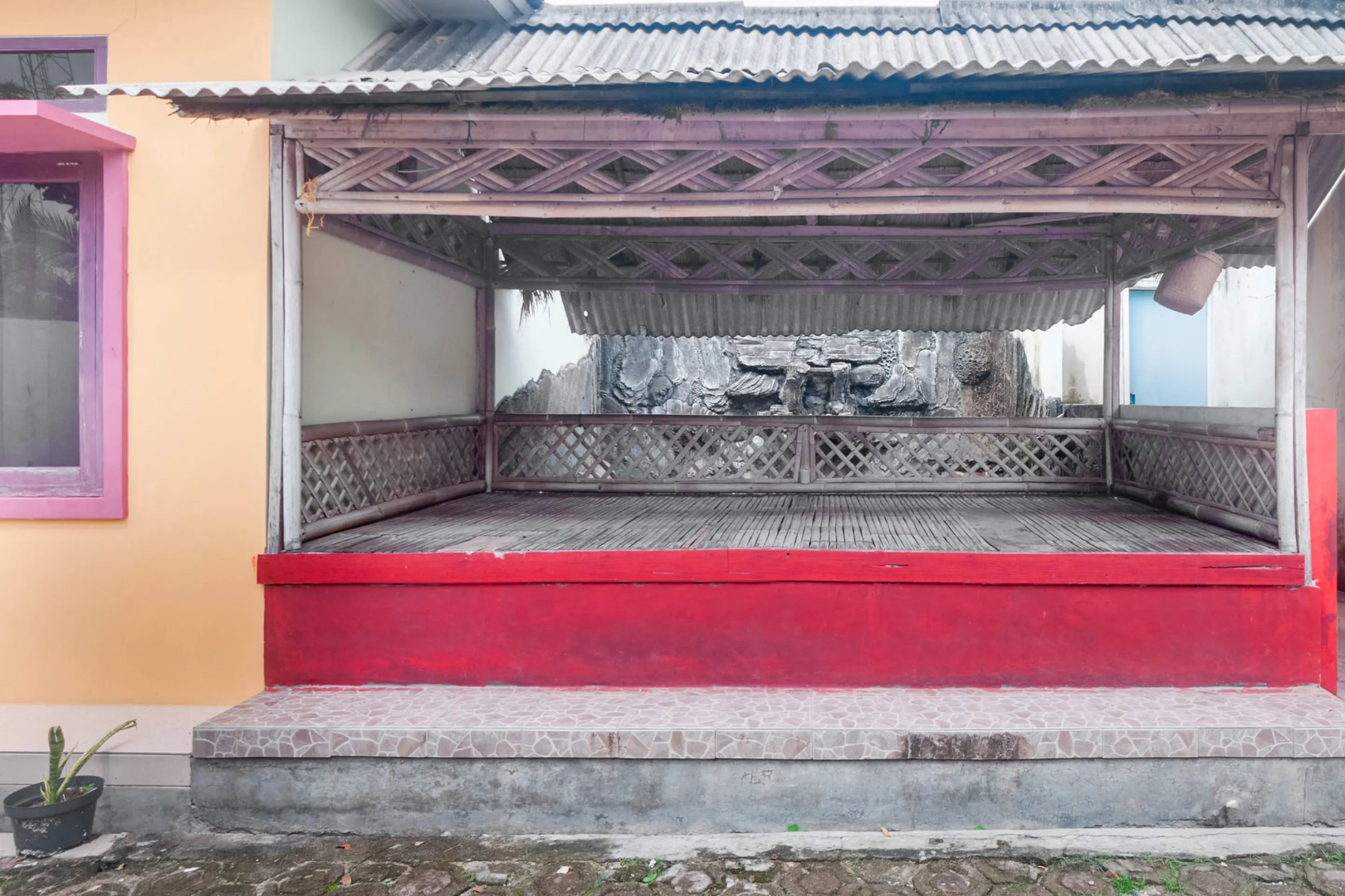 OYO 2471 Swarna Raya