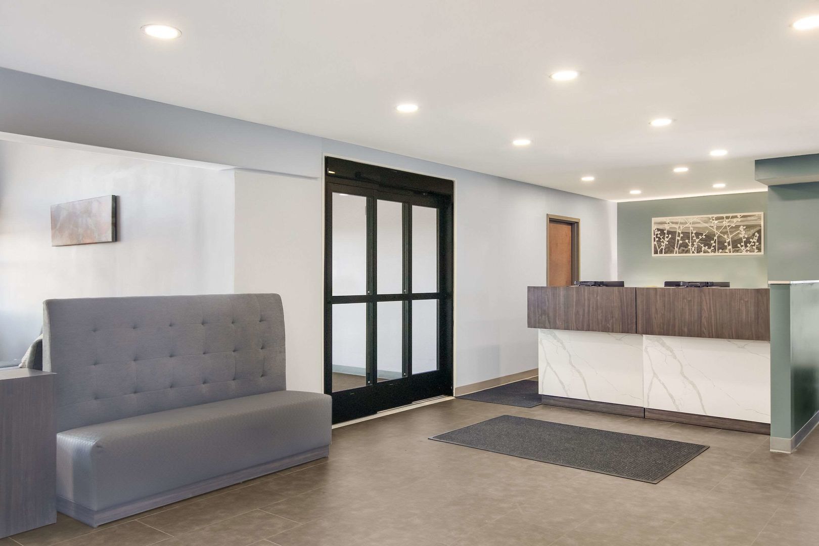 Spark by Hilton Clarion