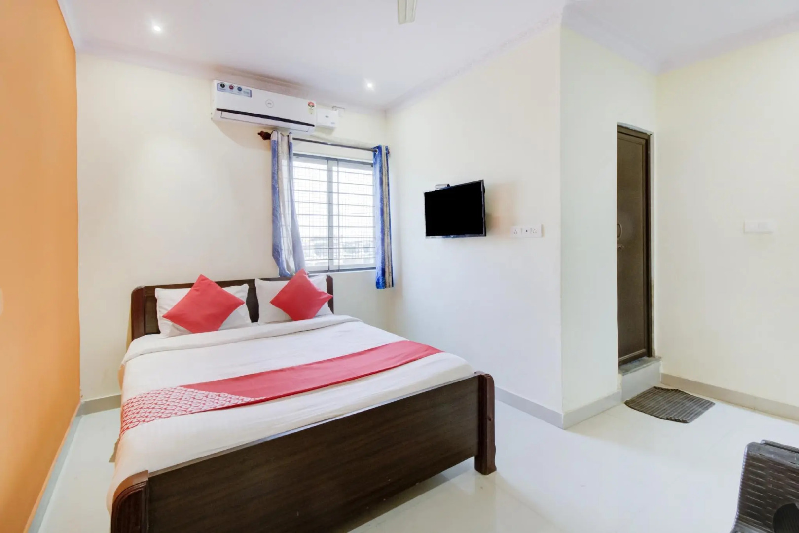 OYO Flagship 76791 Hotel Malnad Grand Inn