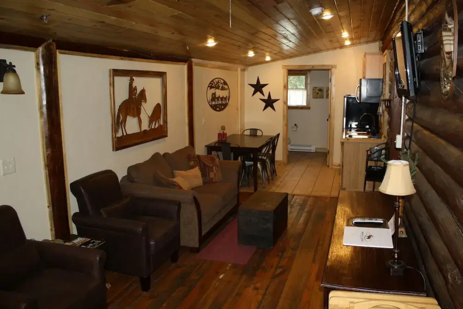 The Historic Wapiti Lodge