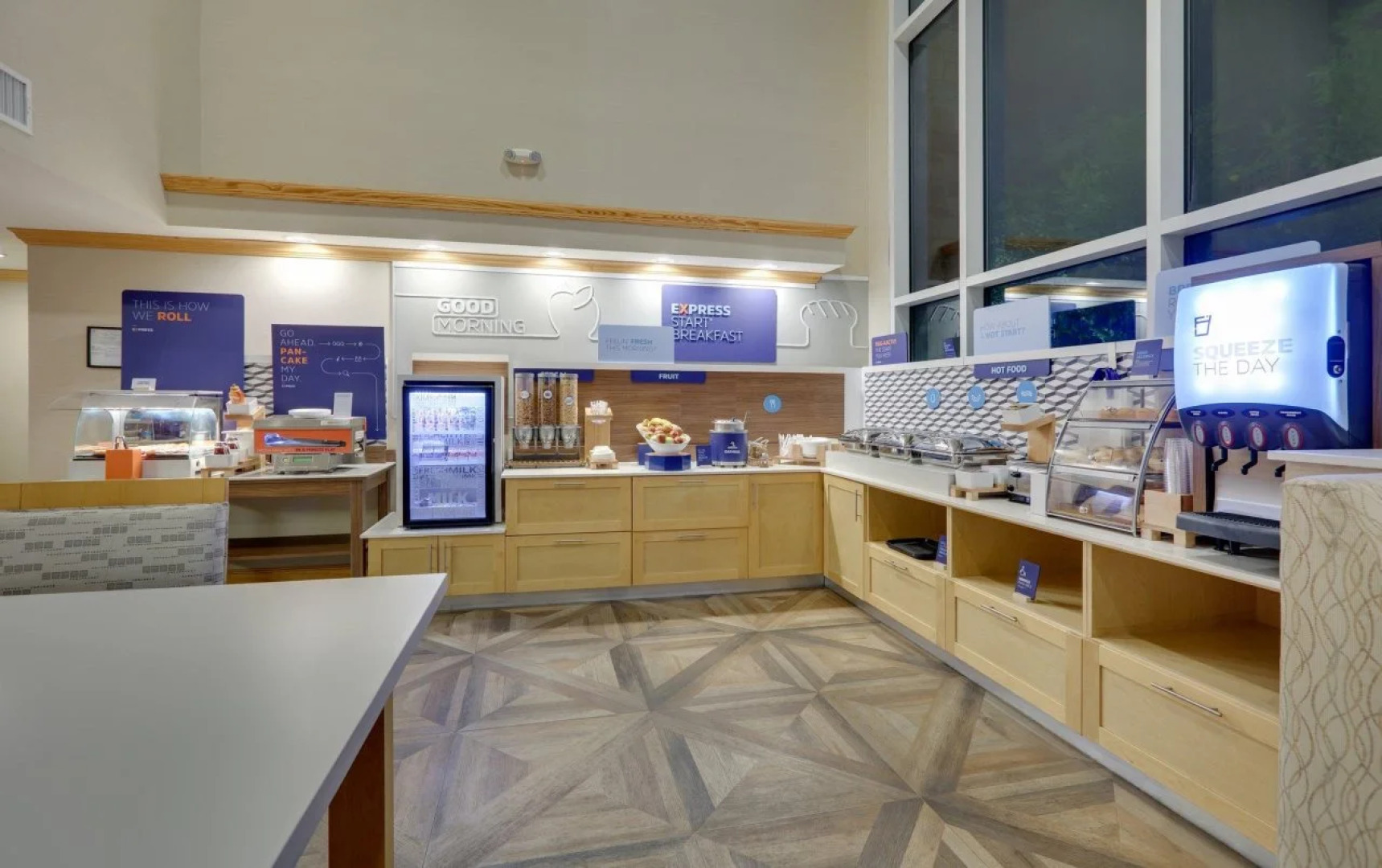 Holiday Inn Express Hotel & Suites San Antonio SE