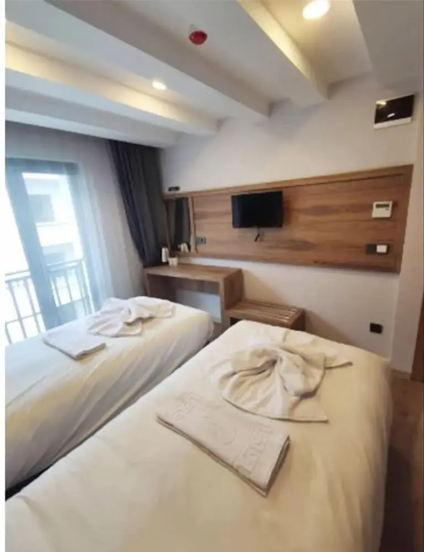 Azad Homes Unkapanı