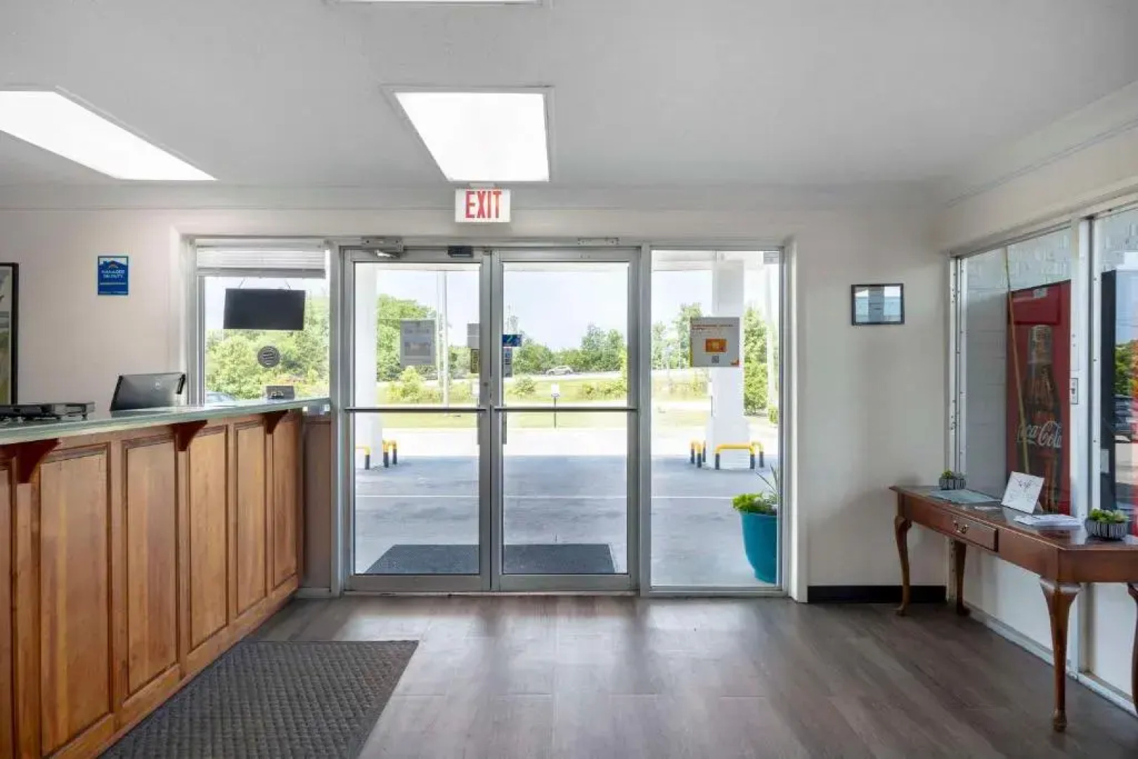 Knights Inn Cookeville