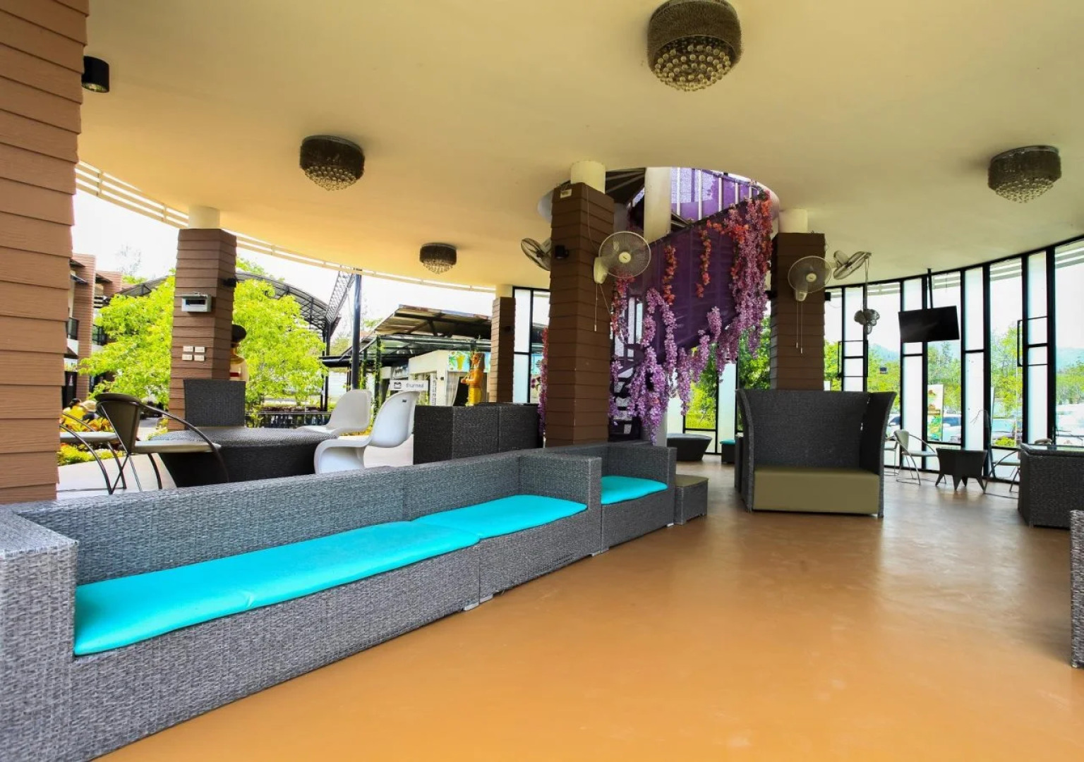 The Bloom by TV Pool