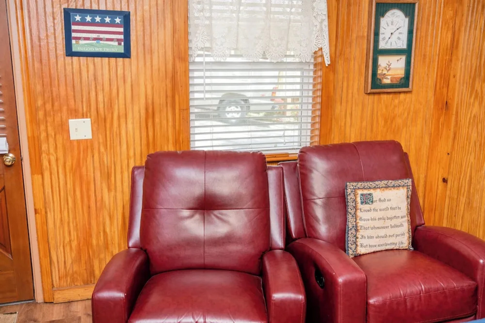 Mountain Aire Cottages, Inn, & Glamping