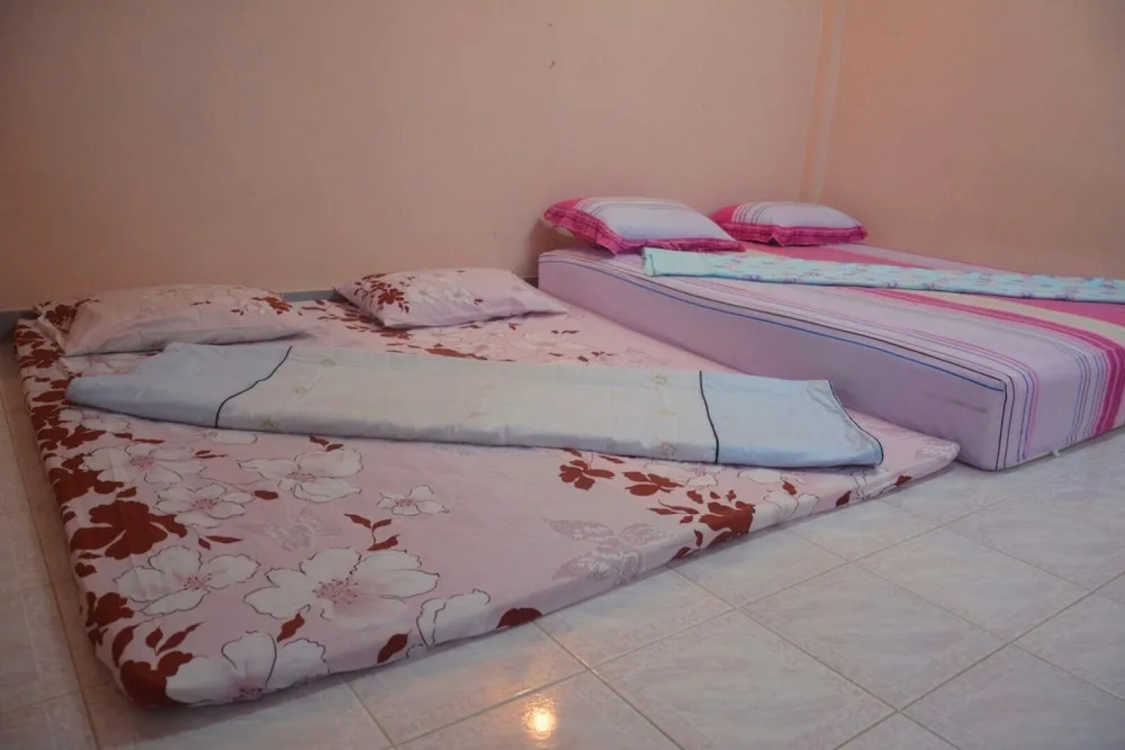 Thongkam Homestay