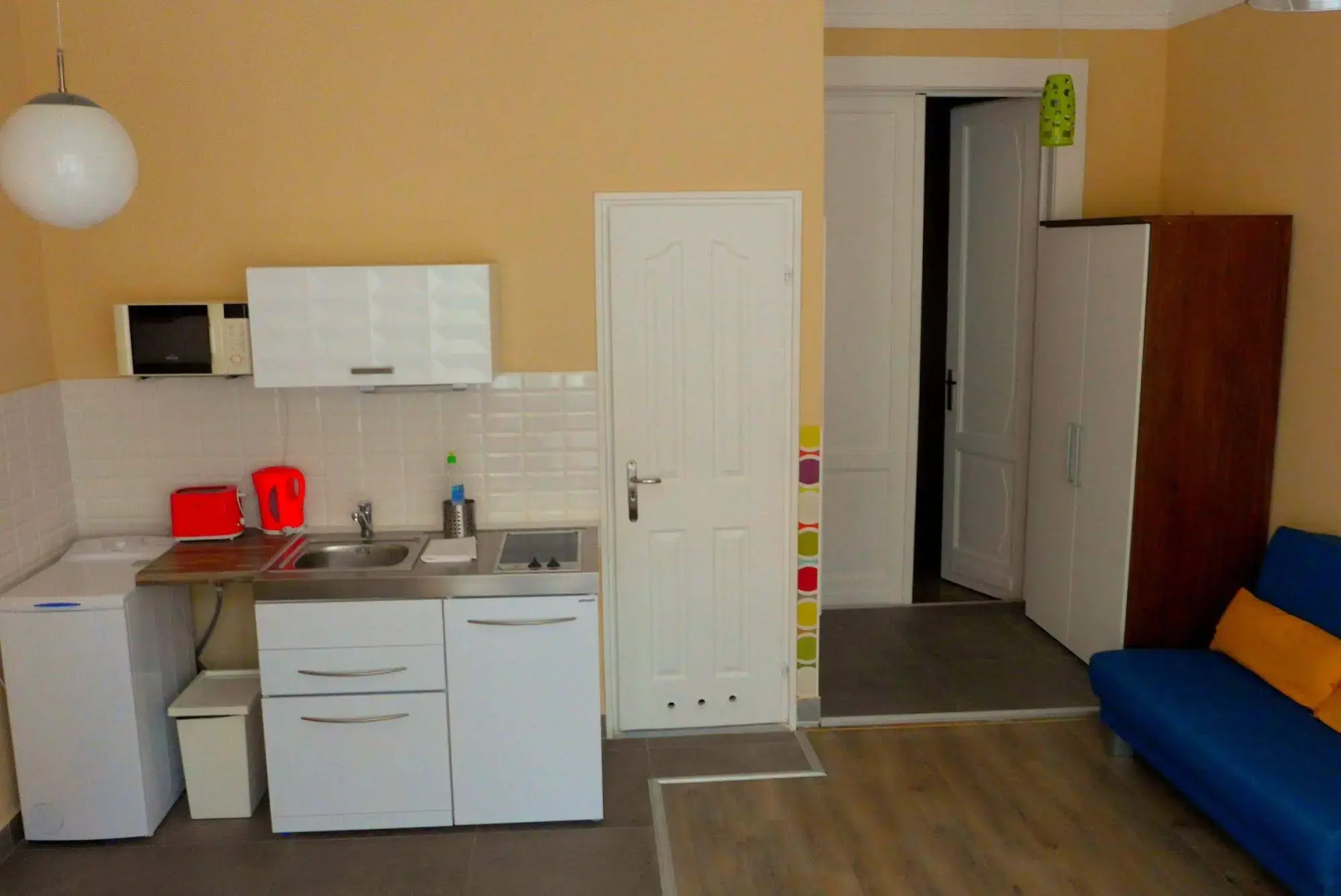 Amber Terrace Studio