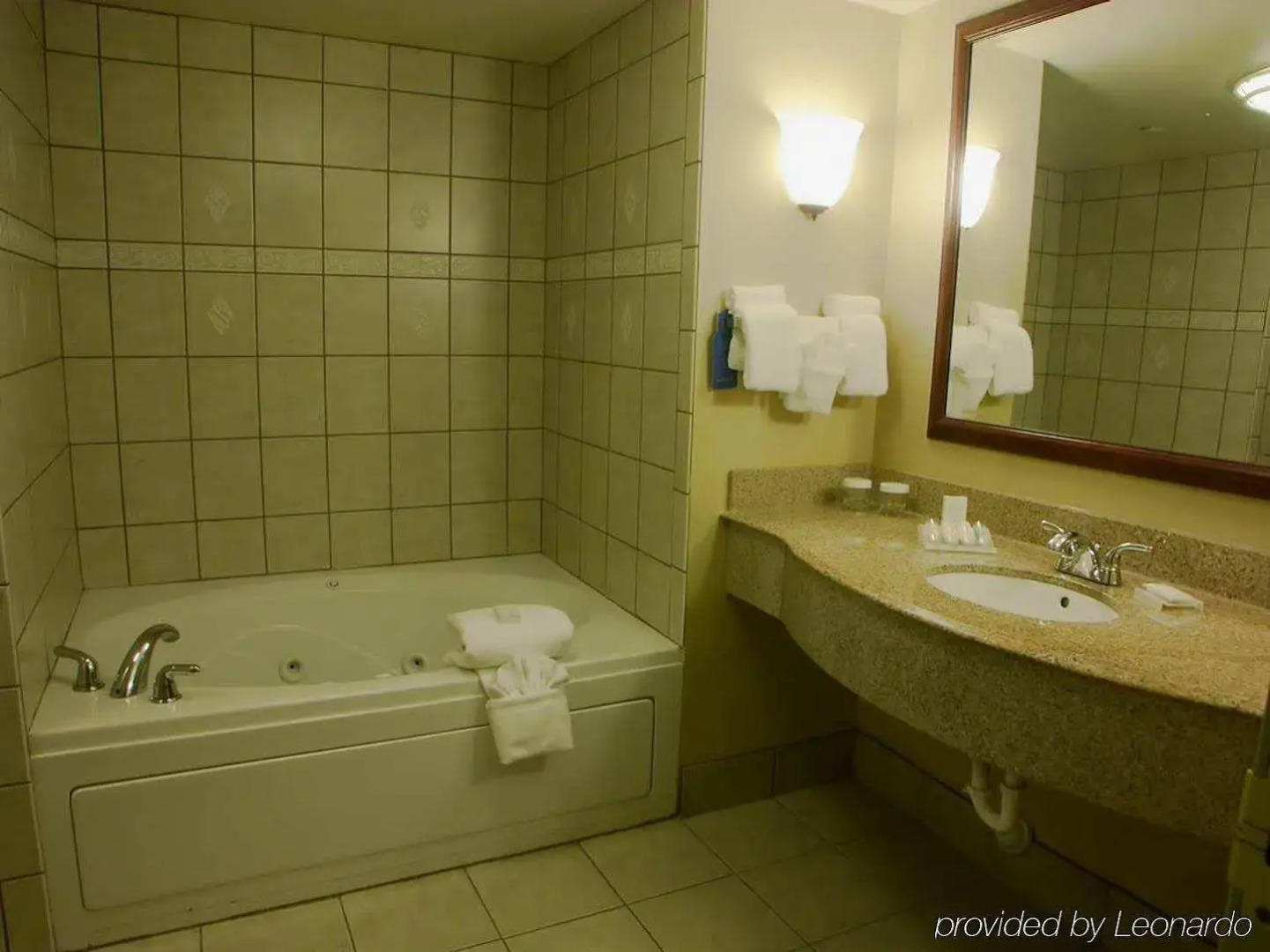 Four Points by Sheraton Fayetteville Fort Bragg