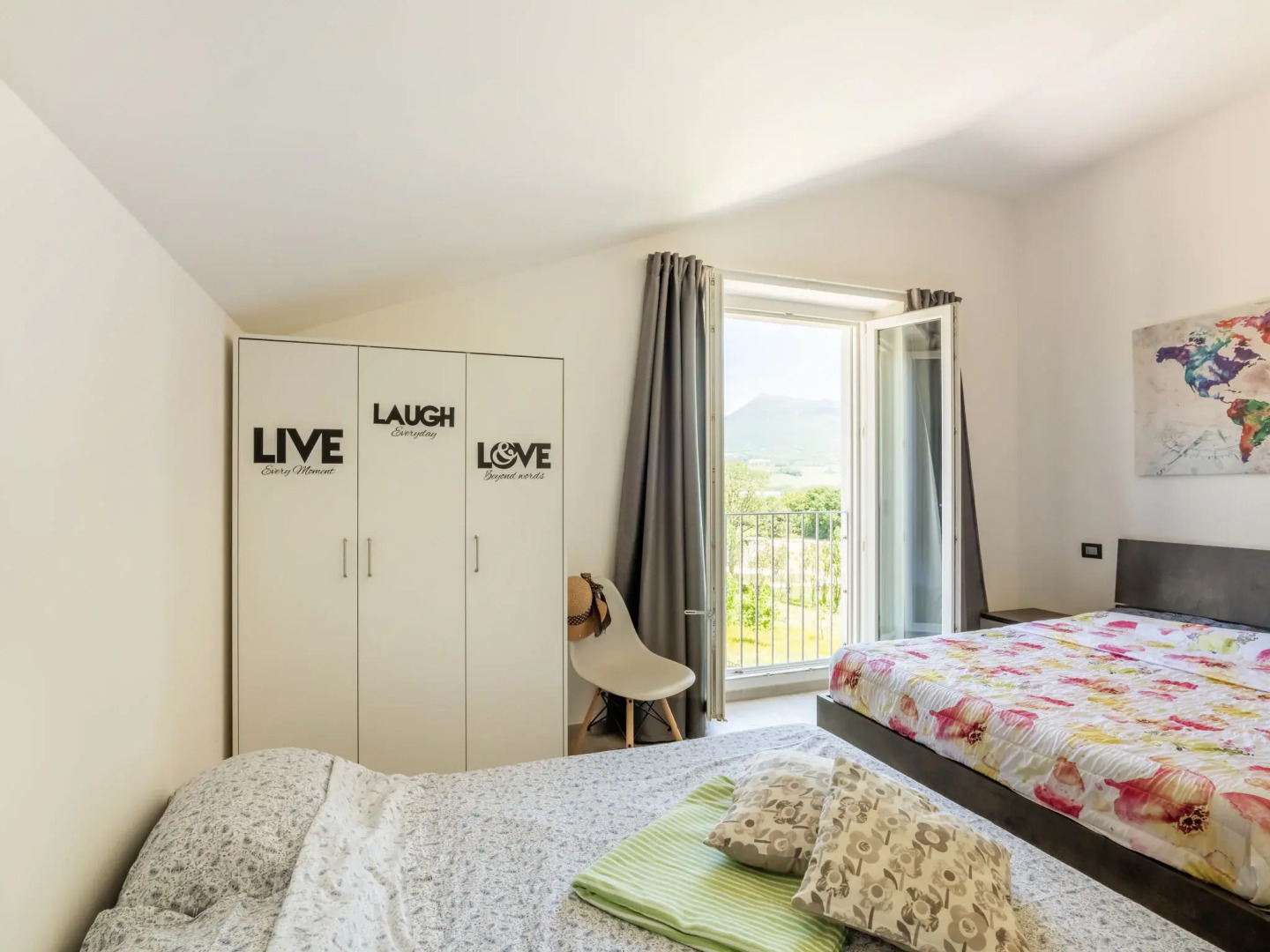 Rural apartment in Matelica with shared pool