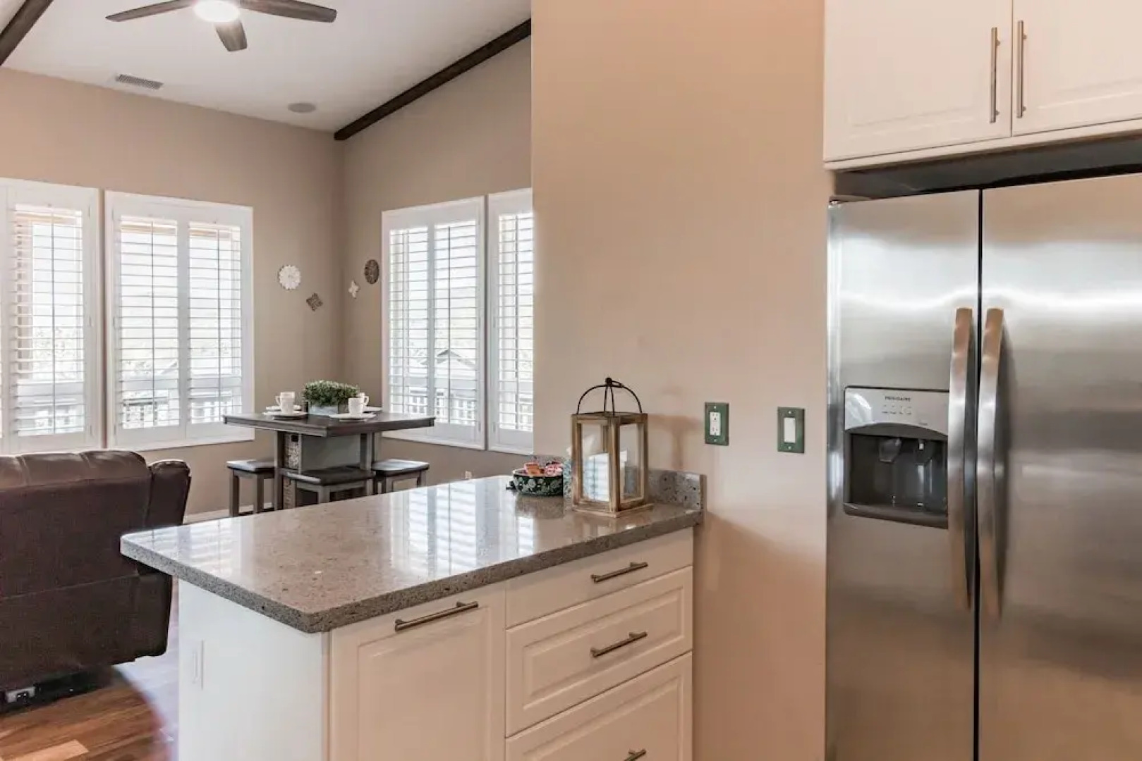 Elk Rim 1156 Pine 3 Bedroom Home by RedAwning