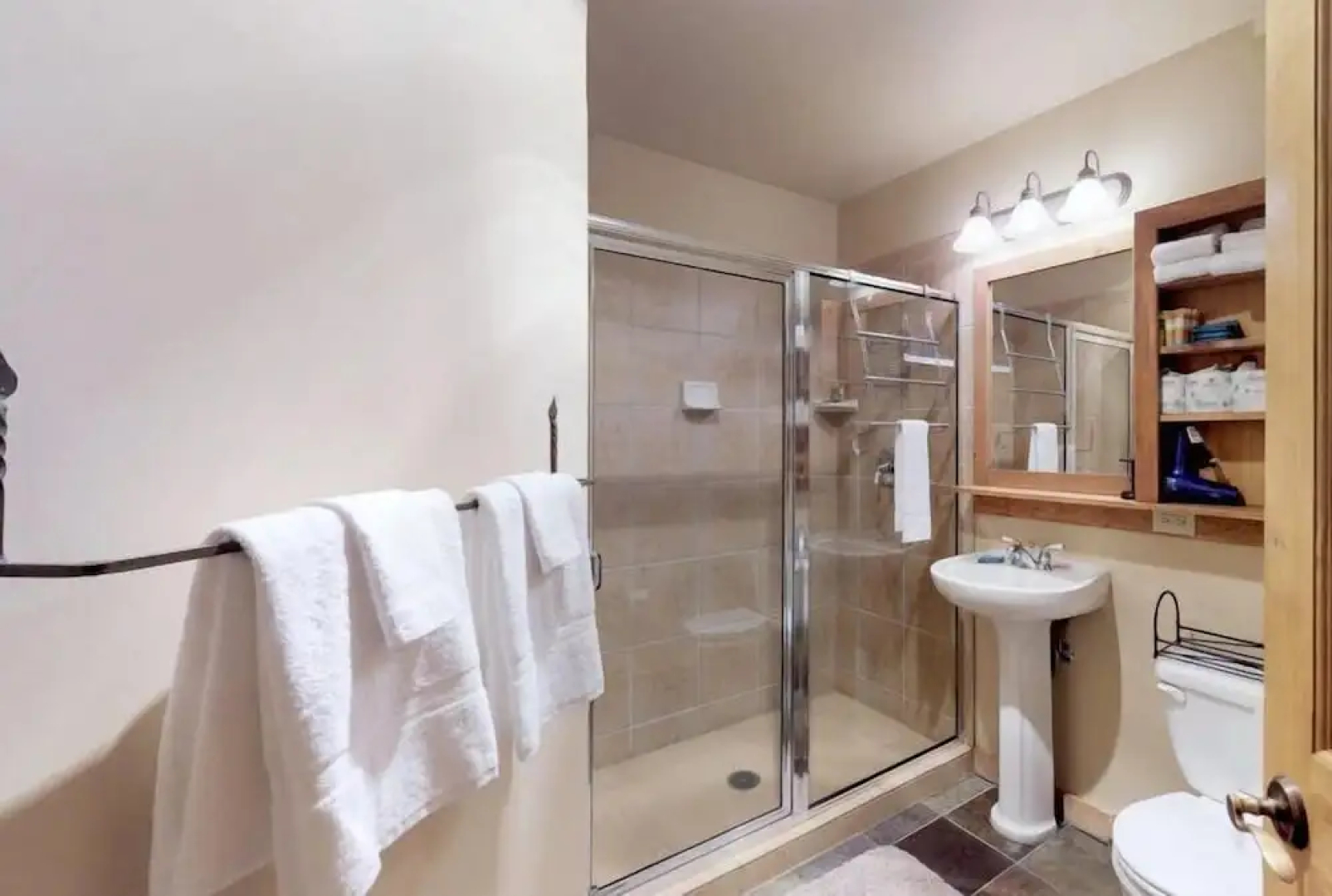 Red Hawk Lodge 2 Bedroom Condo in River Run Village