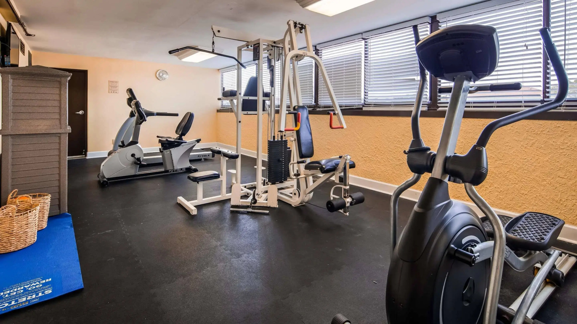 Best Western Ocean Sands Beach Resort