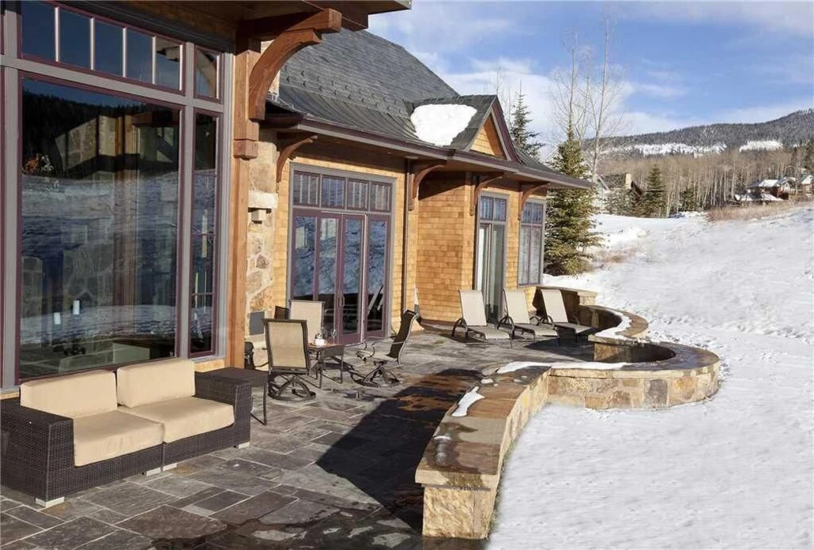 Hood Park Manor - 9 Br Home