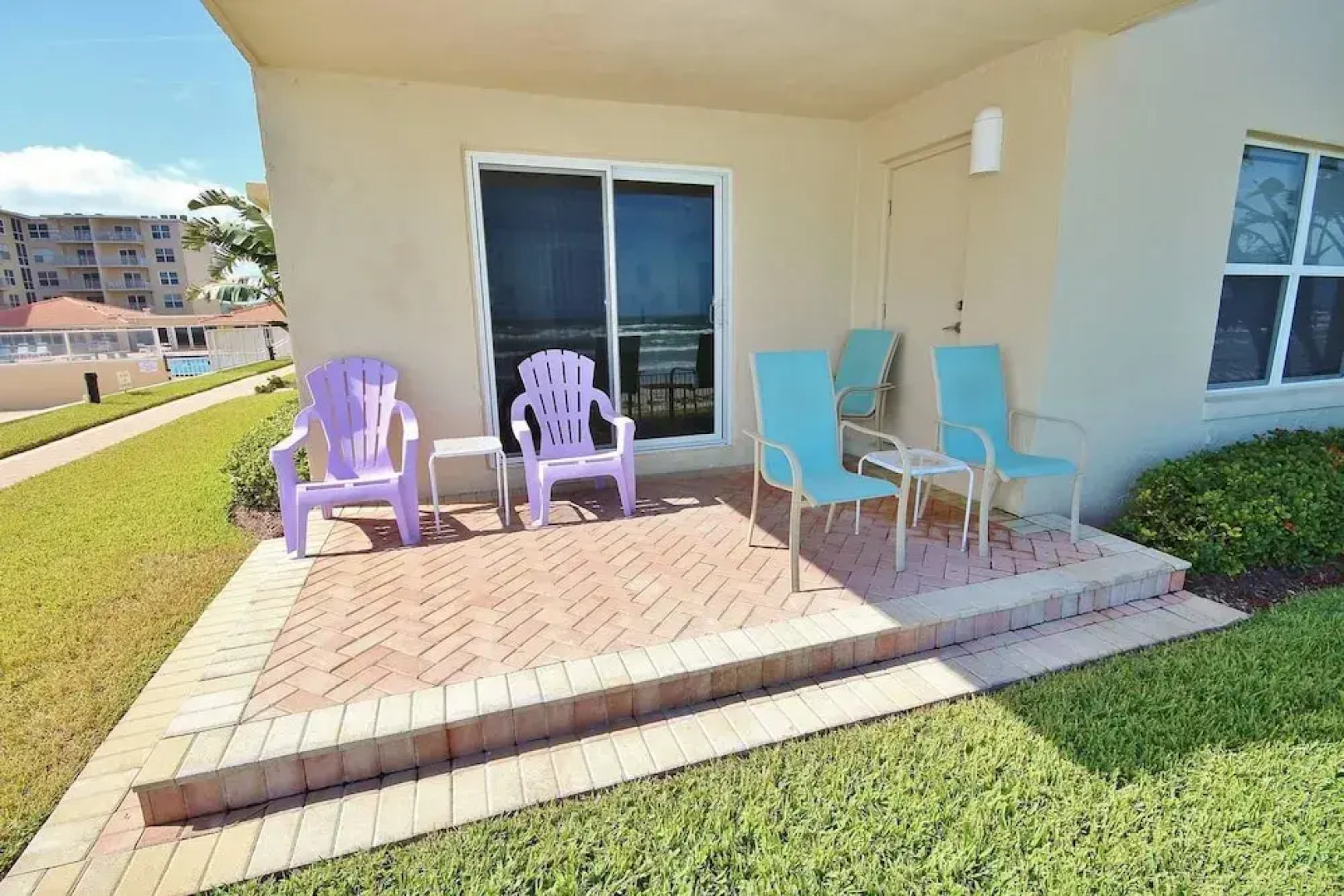 Sea Coast Gardens II 106