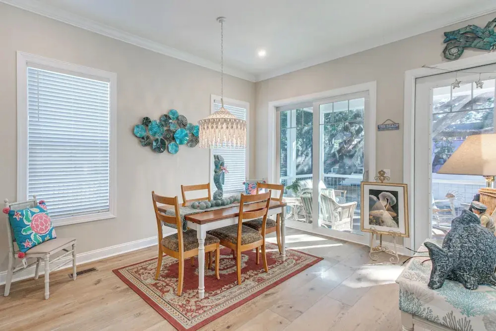 Walk to Public Beach: Hideaway in St Simons Island