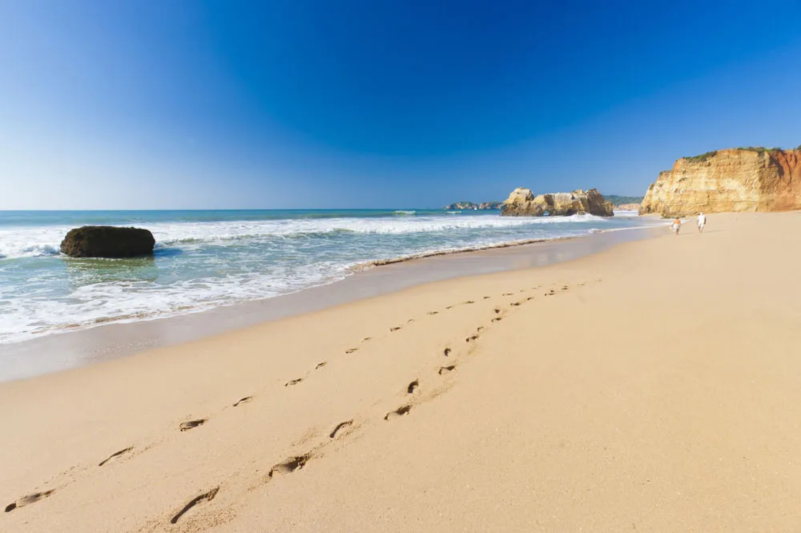 Flow House - Guesthouse & Surf / Kite Surf School