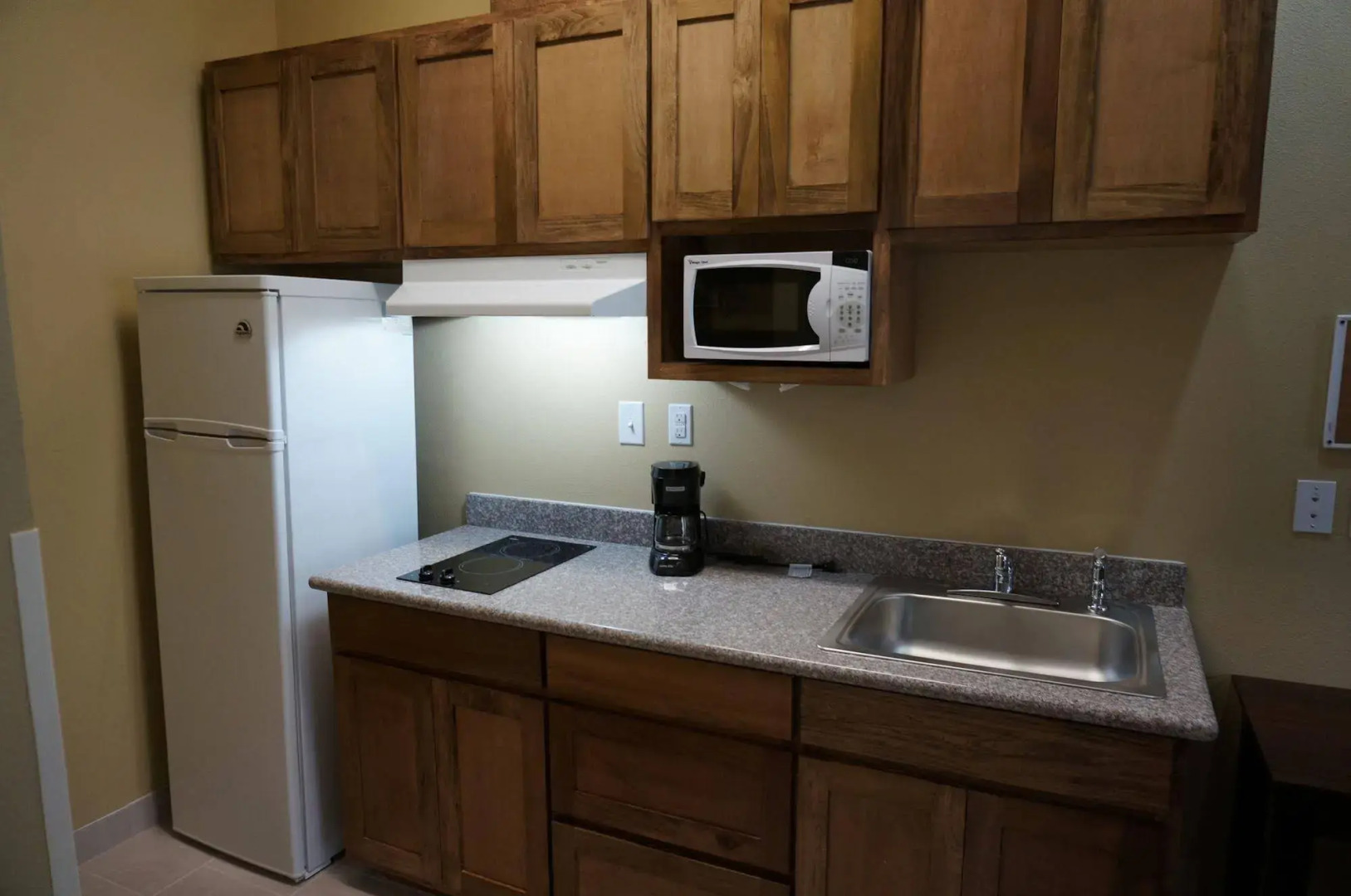 Texas Bungalows Hotel & Hotel Que at Lakeline Austin Cedar Park