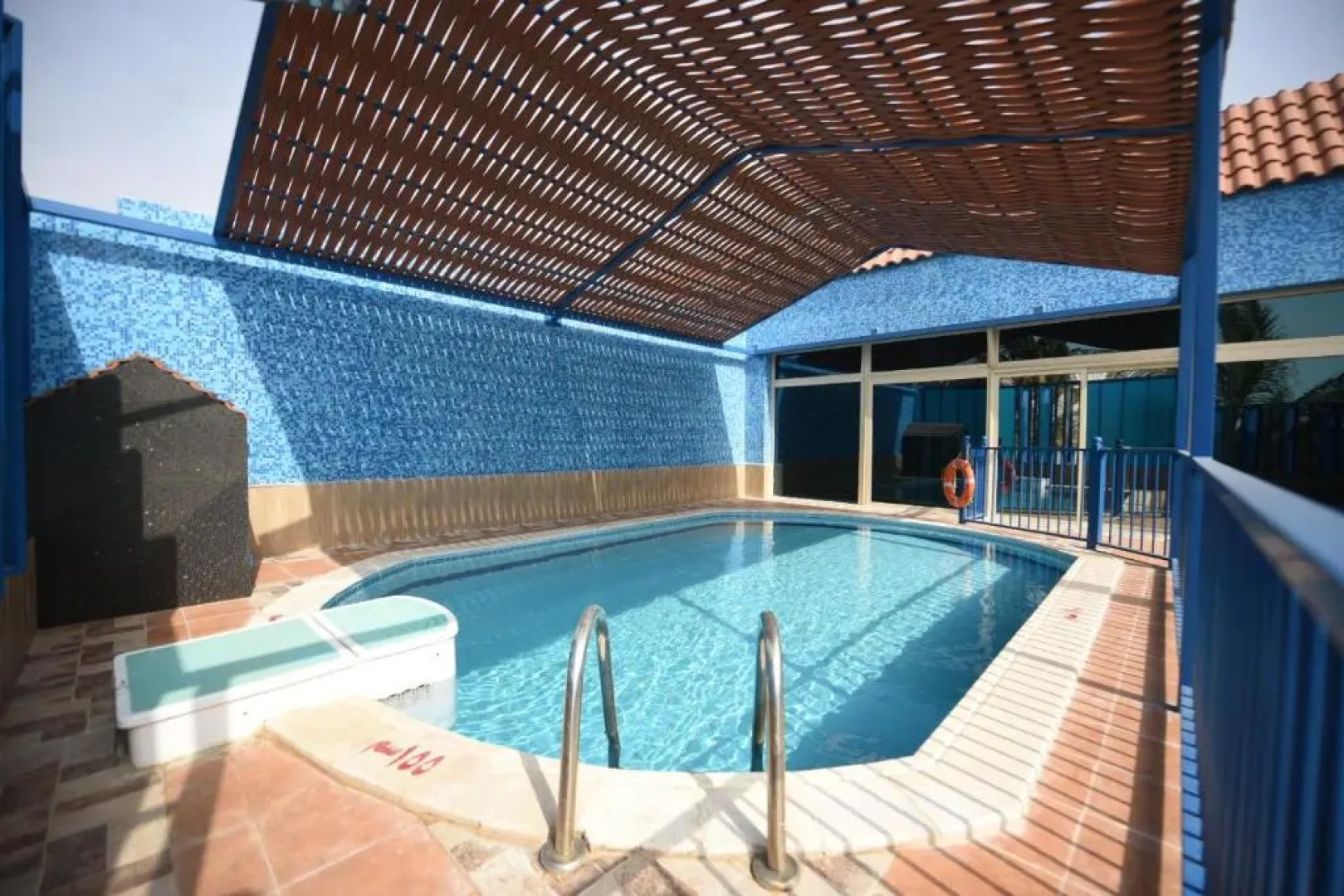 Hotel & Resort Golden Marina Yanbu  فندق ومنتجع جولدن مارينا ينبع إدارة وتشغيل شركة منتجع المرسى الذهبي