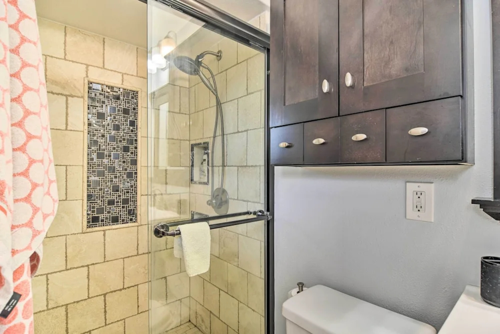 Seminole Home: 1 Mi to Indian Shores Beach!