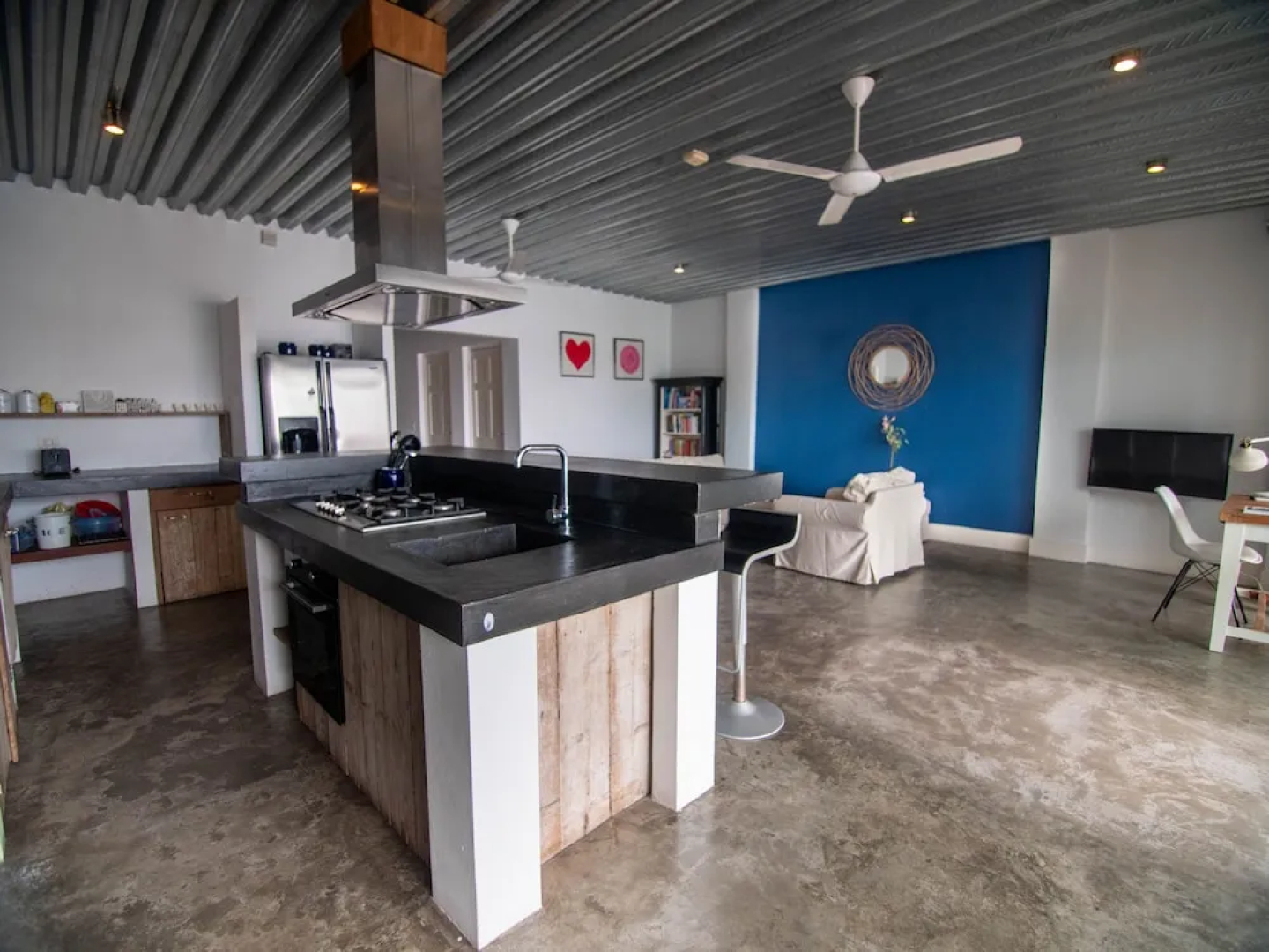 PM78 Boutique Apartments